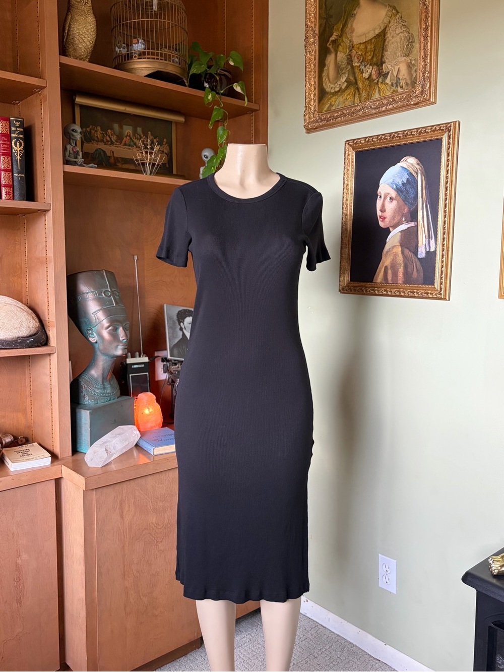 H & M Black Short-Sleeve Soft Rib Knit Midi Dress Size XS Dark Romantic Bodycon